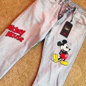 Levi's X Disney Mickey 501 Jeans size 28